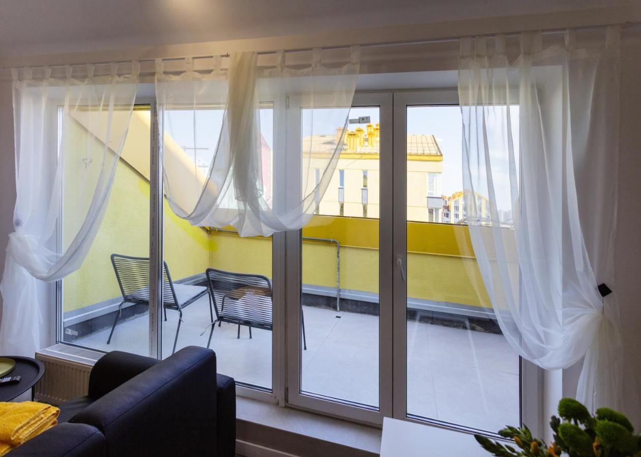 Comfort Town Kyiv Exterior photo